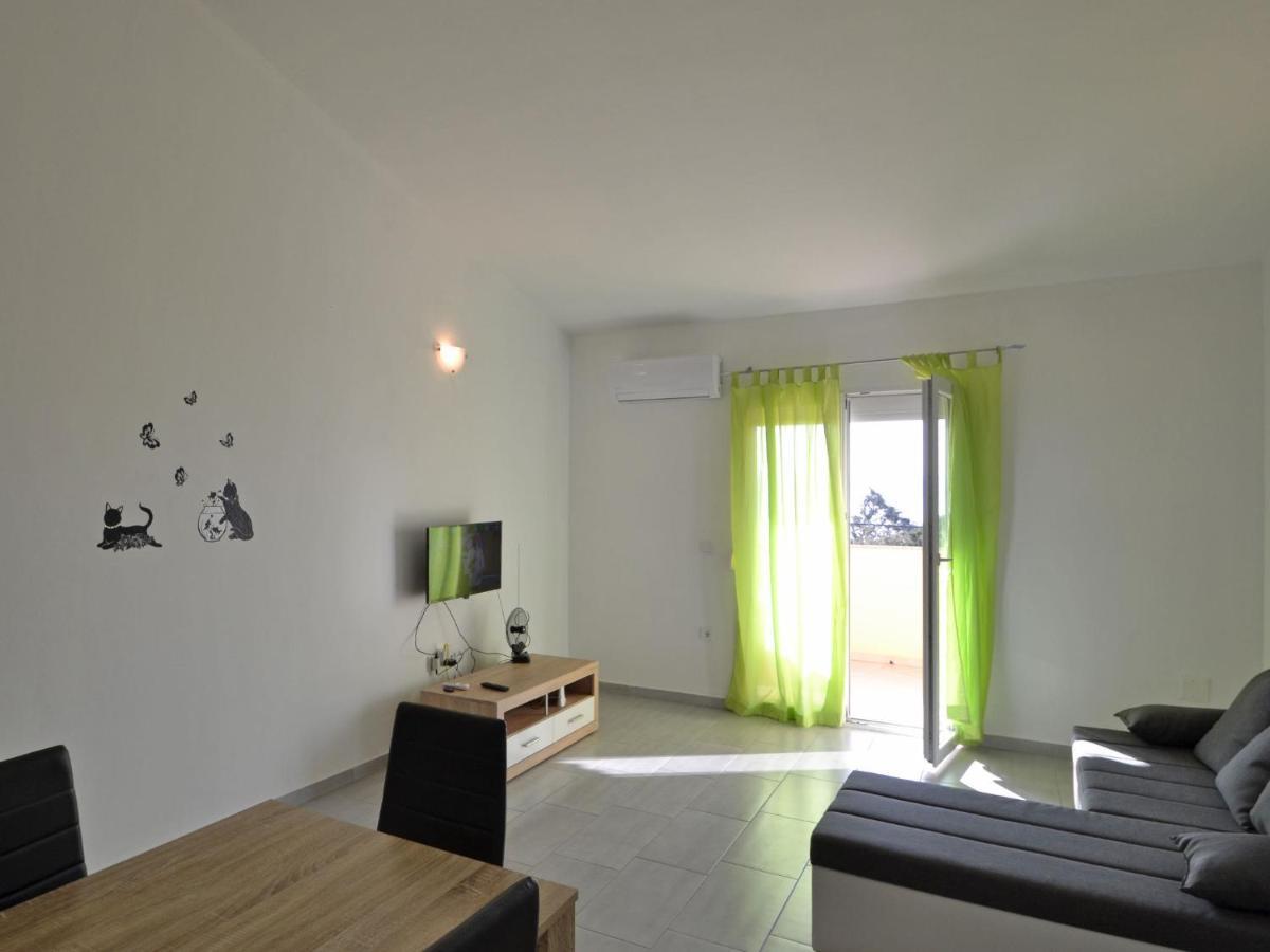 Apartment Ivan-1 By Interhome มาสเลนีซา ภายนอก รูปภาพ